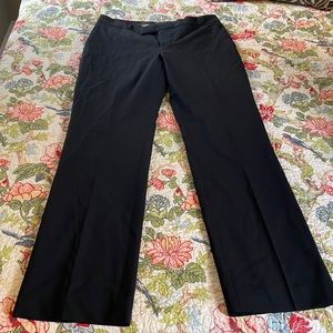 Martin fit pant size 10 by Banana Republic in black